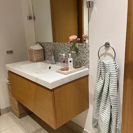 Vy - A Gem With Private In ヴィラ *