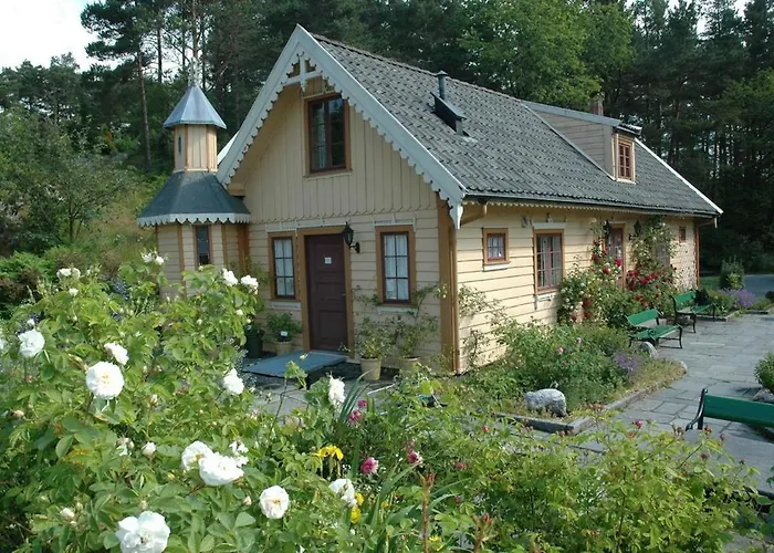 Villa Vy - Beach House In Bergen Villa