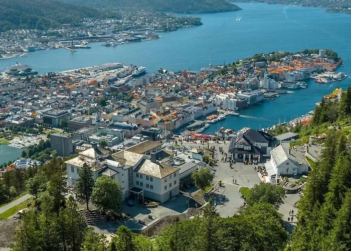 Villa Vy - Beach House In Bergen Willa